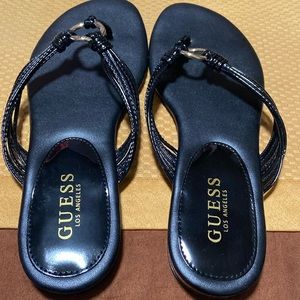 Ladies shoes size 9.